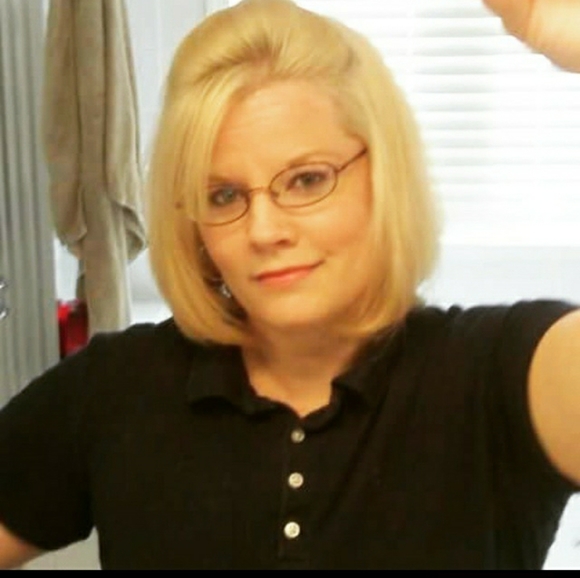 Meet your Posher, Heather - Picture 9 of 16